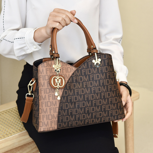Borsa elegante e alla moda da donna