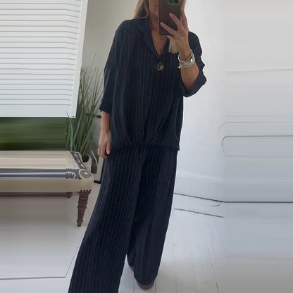 Completo a Righe da Donna 2 Pezzi: Top e Pantaloni a Gamba Larga