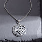 🌙 ORA 50% DI SCONTO! ⭐ Collana con ciondolo a forma di luna celtica - Acciaio inossidabile e catena regolabile, regalo unisex perfetto ✨