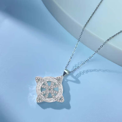 🔥Offerta natalizia a tempo limitato: 50% DI SCONTO!!!🔥Collana Nodo Magico con Ciondolo a Stella Scintillante